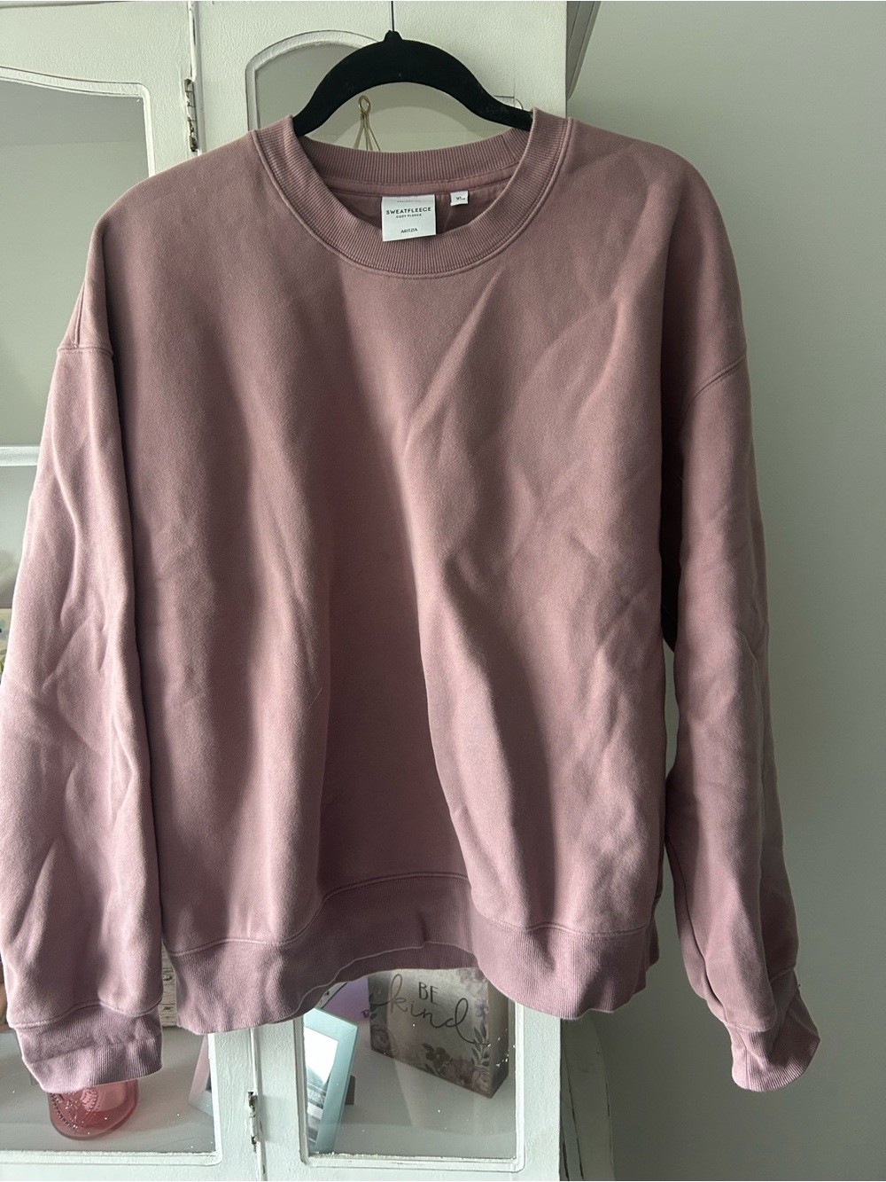 TNA Sweatshirt in Dusty Mauve